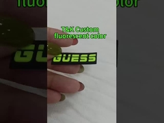 Wytłoczona miękka silikonowa plakietka z logo 3D