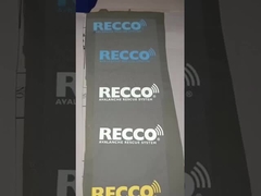 Etykieta odblaskowa drukowana na ekranie dla mundurów piłkarskich