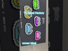 Niestandardowe tkane etykiety odzieżowe, haftowane naszywki, cecha zmywalności