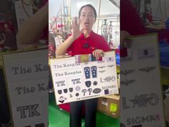 Magiczne kolory 3D w kształcie niedźwiedzia TPU Patch Custom Clothing Patch for Garment Shoes and Bags