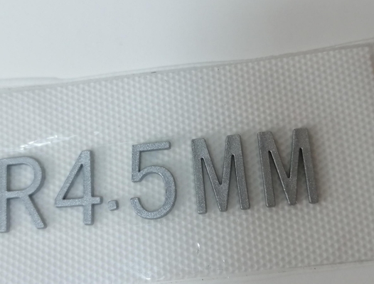 3D formowane na zamówienie etykiety do przenoszenia ciepła Silikonowe logo do odzieży