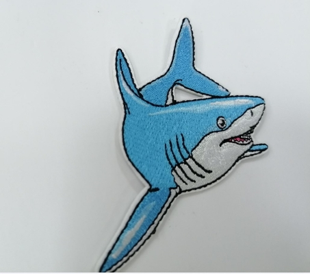 Hafty Odzież Shark Etykiety Plastry termotransferowe Zmywalne Dostosowane