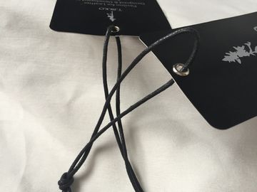 Zarówno Srebrna Srebrna Logo Sztuka Papierowa Odzież Znaczniki Hang With Black Waxed Cord