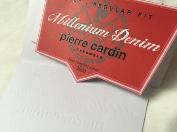 Jednorazowe Drukowane Papier z Recyklingu Tagi Hang, średnie Folded Hang Tagi dla Sprzedaży Detalicznej