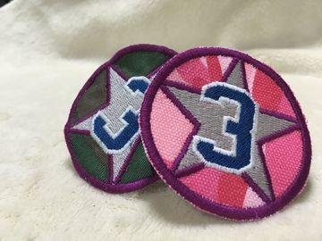 Cool Jednolite etykiety Custom Haftowane Patches Felt Patches Dla odzieży płaskiej