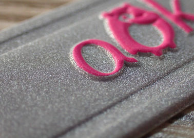 Naszywane naszywane naszywki na odzież 3D Wytłaczane naszywki na logo PVC z tkaniny filcowej