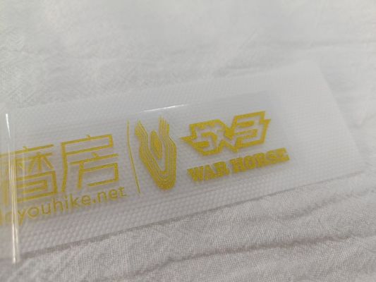 3D Embossed Shine Logo Żelazko na ubrania ciepło gumy odznaka silikonowa płata transfer ciepła