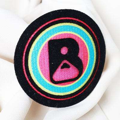 Personalizowany design drukowanie transferu ciepła Logo drużyny piłkarskiej 3D Flocking Patch