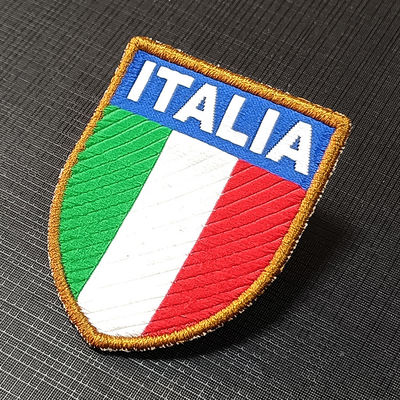 Fabrycznie niestandardowa naszywka z haftowaną flagą, spersonalizowana metka odzieżowa, naszywka do przyszycia