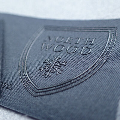 Silikonowa etykieta termotransferowa - elastyczne, nadające się do prania akcesorium odzieżowe, niestandardowe logo, emblemat ochronny