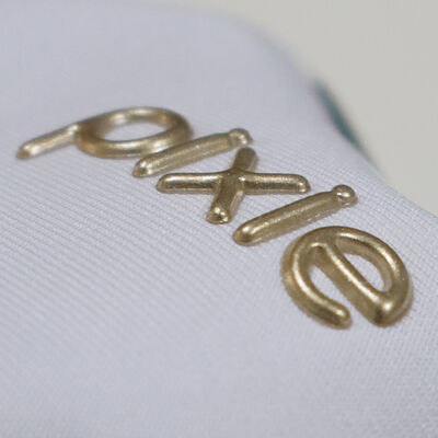 Fabryka Niestandardowe Złoto TPU Etykiety Transfer ciepła Blask Efekt Żelazo na odzieży do odzieży