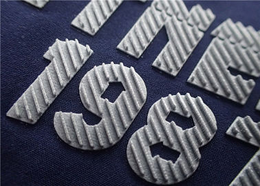 Podniesiony Twill Flash Srebrny transfer ciepła powierzchni Logo Trójwymiarowy efekt