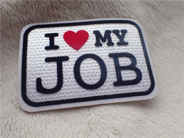 Eleganckie niestandardowe naszywki z logo Slogan I LOVE MY JOB Pluszowa chromatyczna flokacja