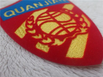 Miękkie żelazko na logo na ubrania Krótkie pluszowe monochromatyczne uciekają na Tatami