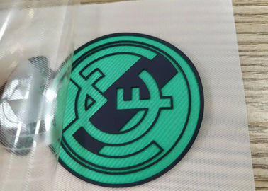 Niestandardowe wytłoczone sitodrukowe logo klubu piłkarskiego Naszywki z TPU naszywki do odzieży sportowej