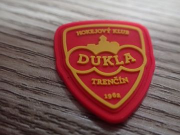 Ręcznie robione zmywalne gumowe naszywki z logo Szyte w stylu Nietoksyczne
