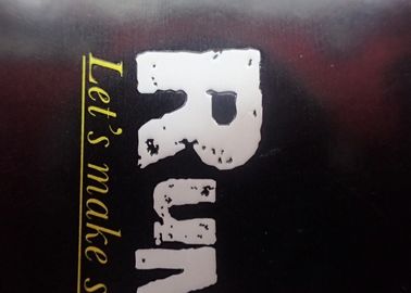 Logo z wytłoczonym logo Odzież papierowa Zawieszki z sznurkiem - przyjazna dla skóry