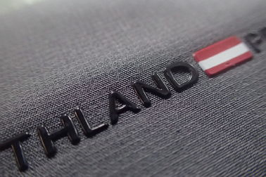 3D TPU Etykiety odzieżowe termotransferowe do koszulki polo Odzież sportowa SGS BV Koszulka polo Odzież sportowa