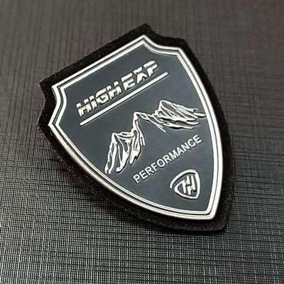 Odzież Naszywki z logo Wysoka częstotliwość, miękka, tłoczona naszywka 3D Tpu Patch na ubrania