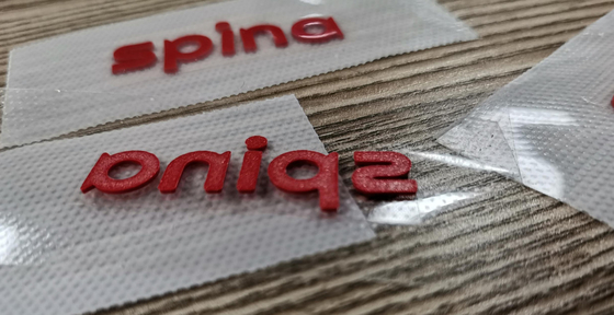 Odzież Dostosowana etykieta transferowa 3D Materiał z gumy silikonowej z tworzywa sztucznego