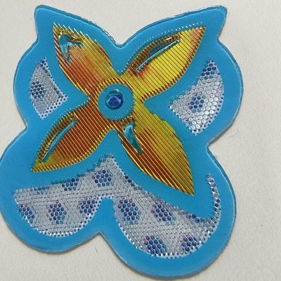 Naszywane na zamówienie, niestandardowe, holograficzne naszywki z efektem Phantom, z miękkiego TPU