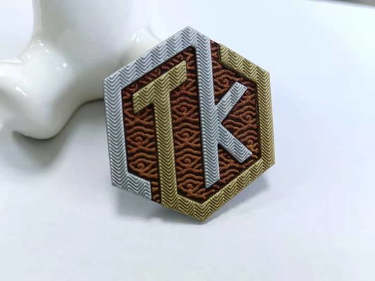OEM 3d Tłoczone Tpu Pvc Guma Silikonowa Żelazko na łacie Drukowanie etykiet przenikania ciepła do odzieży