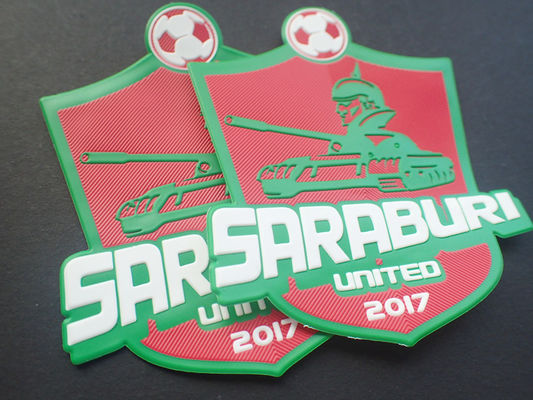 3D Football Sports Logo Wytłaczane plastry TPU na ubrania na zewnątrz
